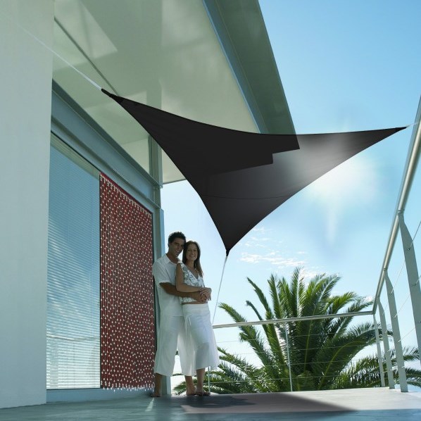 Lona triangular impermeável - preto